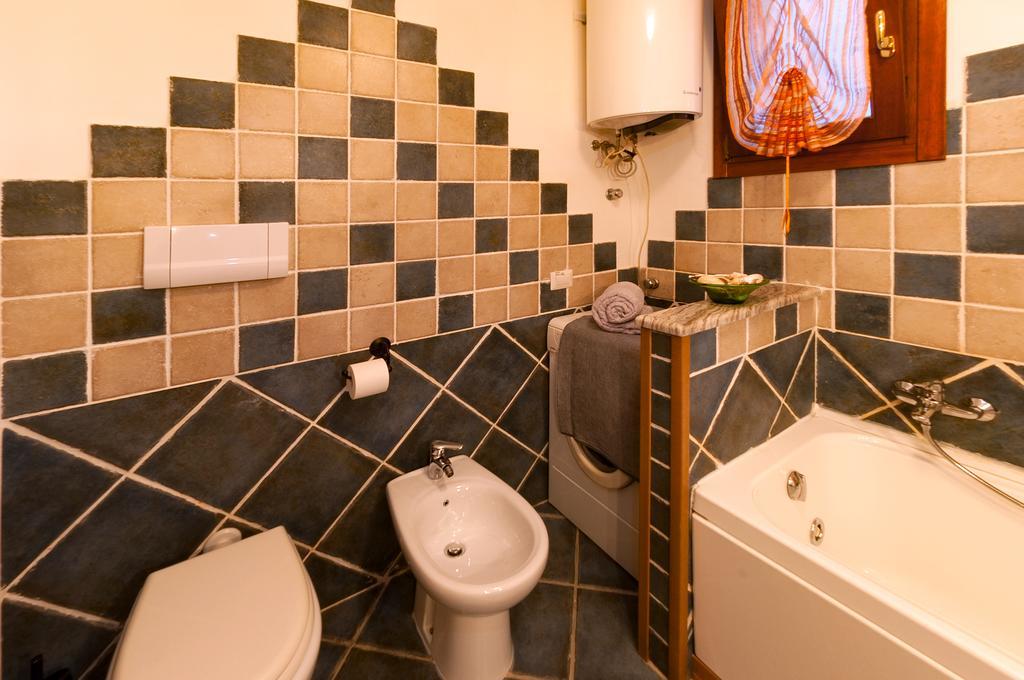 Casa Danilo Apartment San Teodoro  Luaran gambar