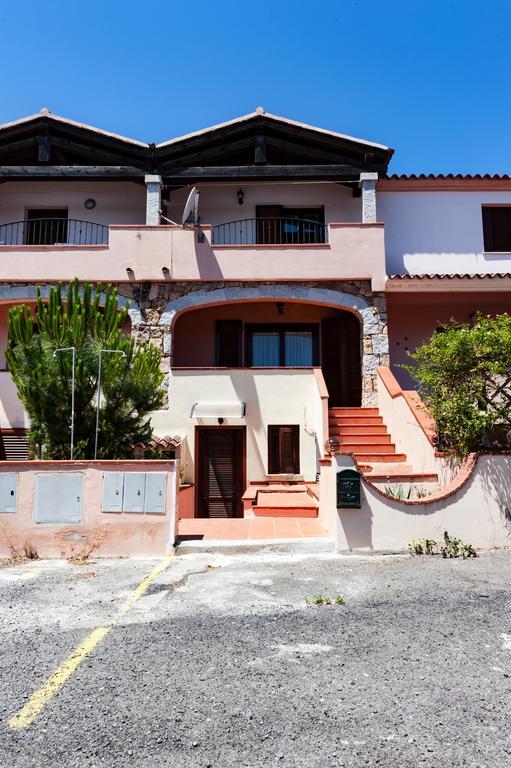 Casa Danilo Apartment San Teodoro  Luaran gambar