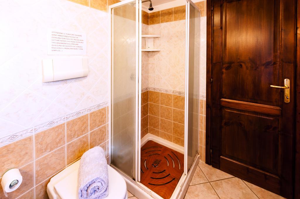 Casa Danilo Apartment San Teodoro  Luaran gambar