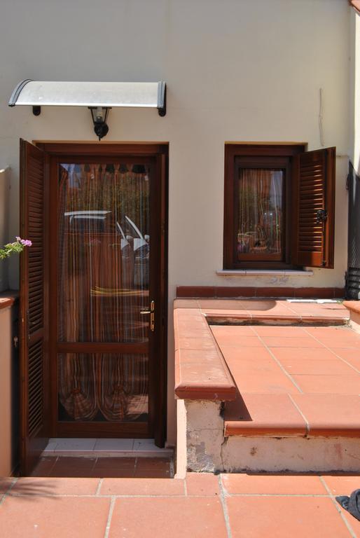 Casa Danilo Apartment San Teodoro  Luaran gambar